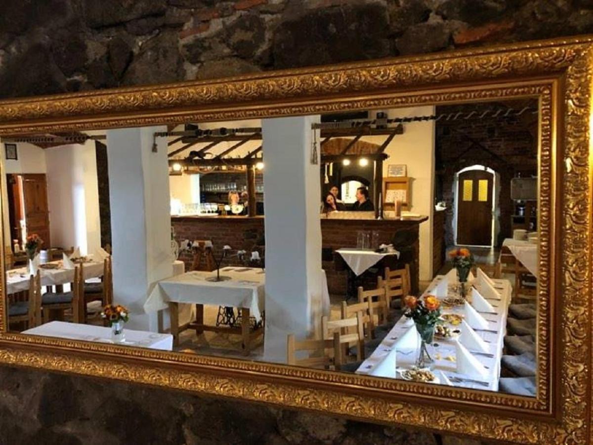 Hotel Schwarzenberský panský dvůr Čimelitz Exteriér fotografie